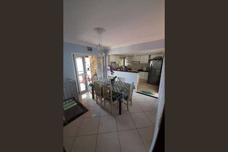 Casa à venda com 4 quartos, 180m² em Jardim Tarumã, Jundiaí