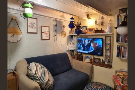 Casa à venda com 3 quartos, 300m² em Bela Aliança, São Paulo