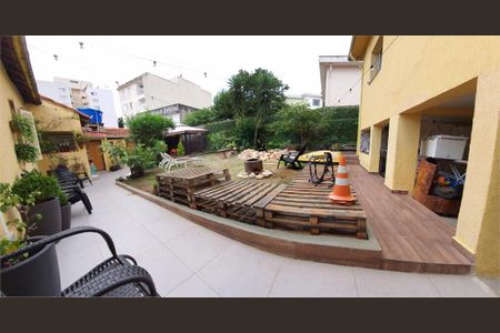 Casa à venda com 3 quartos, 300m² em Bela Aliança, São Paulo