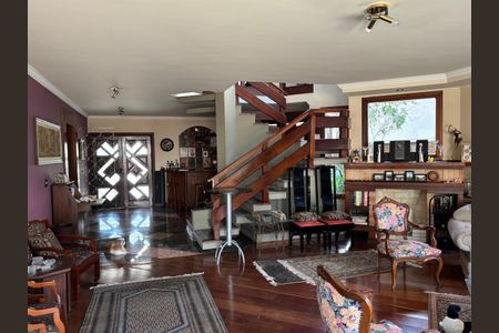 Foto 21 de casa de condomínio à venda com 5 quartos, 490m² em Residencial Cinco (Alphaville), Santana de Parnaíba