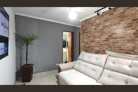 Sala de apartamento para alugar com 2 quartos, 53m² em Parque Dourado, Ferraz de Vasconcelos