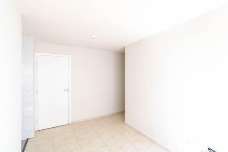 Sala de apartamento para alugar com 2 quartos, 41m² em Guaratiba, Rio de Janeiro