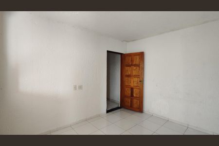 Sala de casa para alugar com 2 quartos, 80m² em Vila Sao Paulo, Ferraz de Vasconcelos