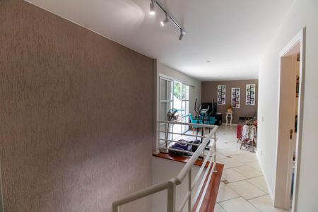 Hall de casa de condomínio à venda com 3 quartos, 420m² em Matapaca, Niterói