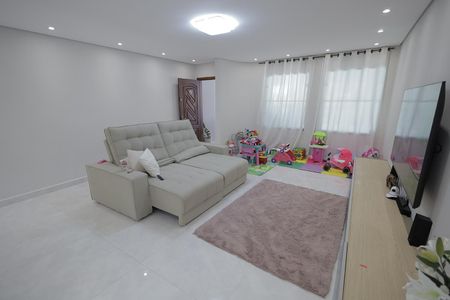 Sala de casa para alugar com 3 quartos, 270m² em Parque das Nações, Santo André