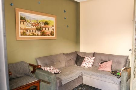 Sala de casa de condomínio à venda com 3 quartos, 155m² em Piedade, Rio de Janeiro