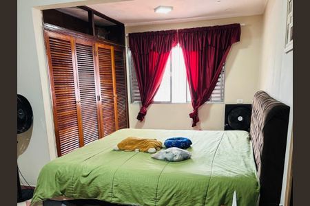 Quarto 1 de casa para alugar com 2 quartos, 142m² em Jardim Marcel, São Paulo