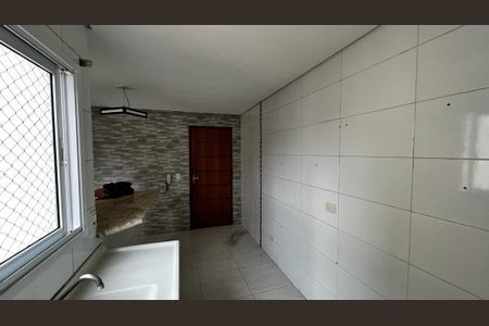 Cozinha de apartamento para alugar com 2 quartos, 90m² em Vila Alzira, Santo André