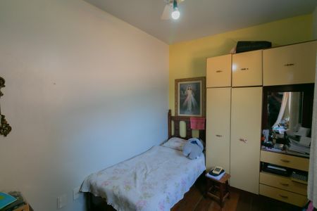 Casa para alugar com 4 quartos, 360m² em Floramar, Belo Horizonte