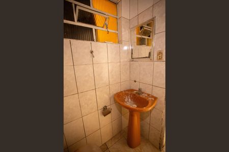 Banheiro de casa para alugar com 1 quarto, 50m² em Lauzane Paulista, São Paulo