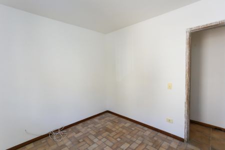 Quarto 1 de apartamento para alugar com 2 quartos, 52m² em Jardim Macedonia, São Paulo