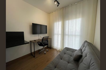 Sala de casa de condomínio para alugar com 1 quarto, 24m² em Vila Butantã, São Paulo