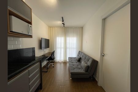 Sala de casa de condomínio para alugar com 1 quarto, 24m² em Vila Butantã, São Paulo