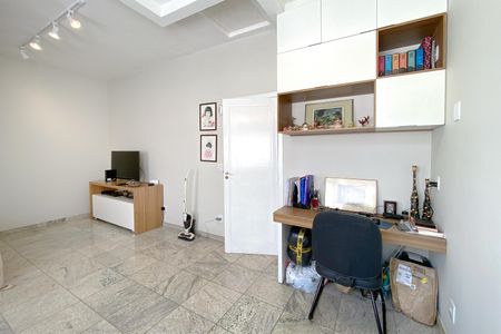 Sala de casa à venda com 3 quartos, 120m² em Concórdia, Belo Horizonte