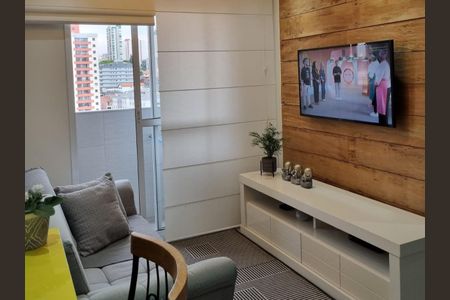 Sala de apartamento à venda com 2 quartos, 49m² em Vila Floresta, Santo André