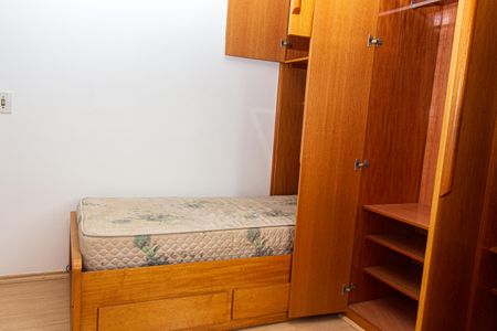 Quarto 1 de apartamento para alugar com 3 quartos, 78m² em Jardim Luanda, São Paulo