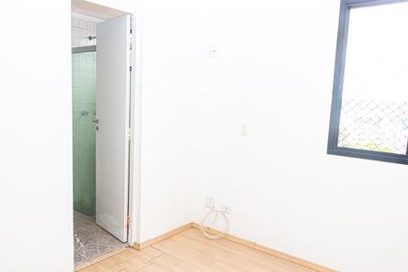 Suíte de apartamento para alugar com 3 quartos, 78m² em Jardim Luanda, São Paulo