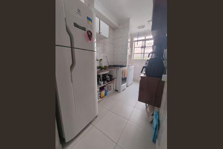 Apartamento à venda com 2 quartos, 51m² em Jardim Santo Elias, São Paulo
