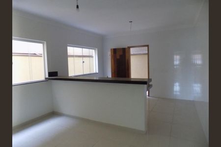 Casa à venda com 3 quartos, 95m² em Vila Palmeiras, São Paulo