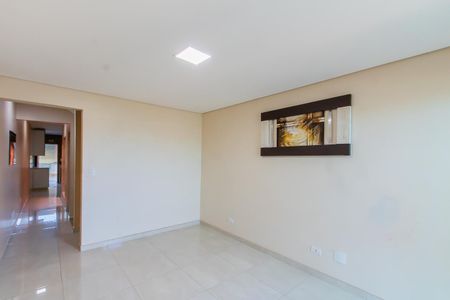 Sala de casa à venda com 3 quartos, 114m² em Vila Frugoli, São Paulo