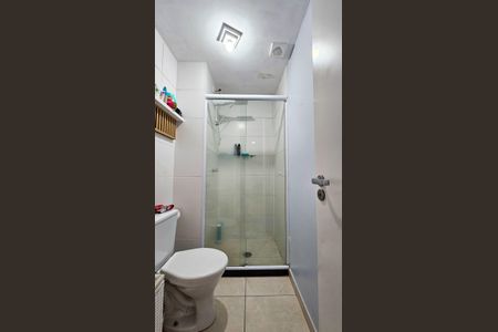 Banheiro de apartamento para alugar com 2 quartos, 38m² em Socorro, São Paulo