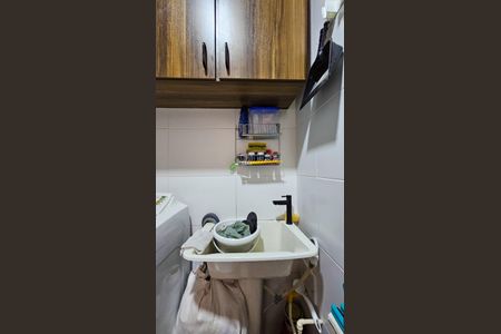 BanheiroTanque de apartamento para alugar com 2 quartos, 38m² em Socorro, São Paulo
