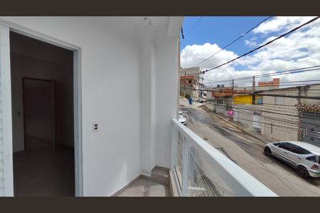 Sacada de casa para alugar com 2 quartos, 65m² em Itaim Paulista, São Paulo