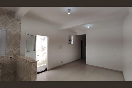 Sala de casa para alugar com 2 quartos, 65m² em Itaim Paulista, São Paulo