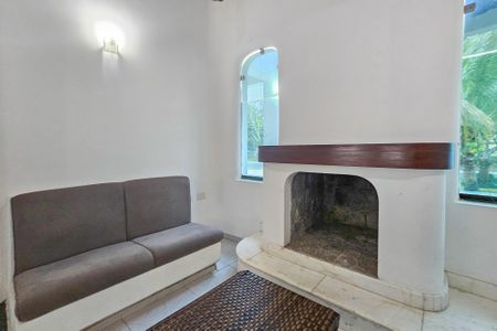 Sala de casa de condomínio para alugar com 5 quartos, 1000m² em Jardim Acapulco, Guarujá