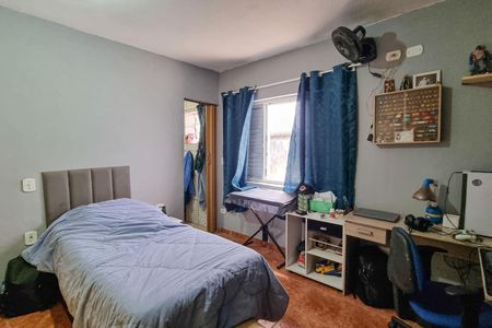 Casa para alugar com 4 quartos, 275m² em Vila Antonieta, São Paulo