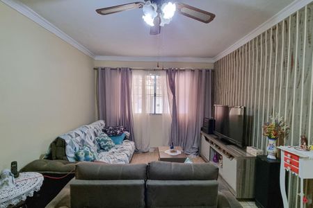 Casa para alugar com 4 quartos, 275m² em Vila Antonieta, São Paulo