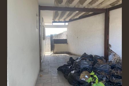 Foto 03 de casa à venda com 2 quartos, 120m² em Jardim Santos Dumont, São Paulo