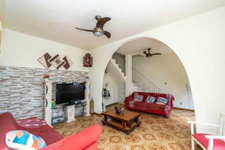 Sala de casa de condomínio à venda com 3 quartos, 227m² em Irajá, Rio de Janeiro