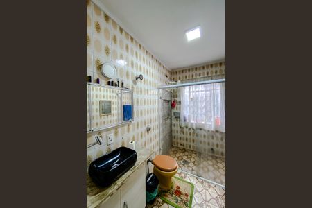 Banheiro de apartamento para alugar com 2 quartos, 165m² em Vila Canero, São Paulo