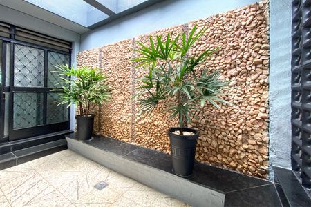 Varanda de casa à venda com 4 quartos, 308m² em Colégio Batista, Belo Horizonte