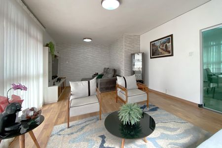 Sala de casa à venda com 4 quartos, 308m² em Colégio Batista, Belo Horizonte