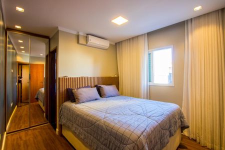 Quarto 1 - Suíte de apartamento à venda com 2 quartos, 100m² em Vila Gilda, Santo André