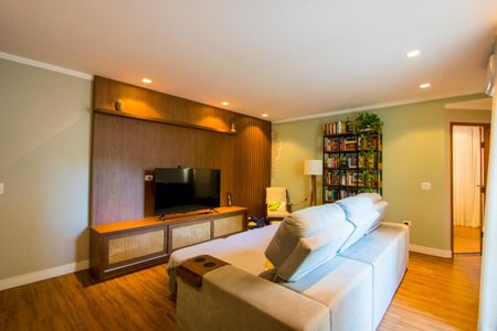 Sala de apartamento à venda com 2 quartos, 100m² em Vila Gilda, Santo André