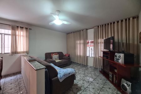 Casa para alugar com 2 quartos, 200m² em Vila Rica, São Paulo