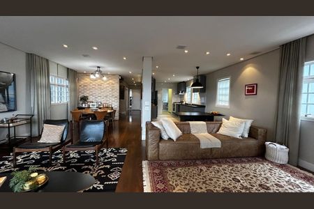 Foto 29 de casa à venda com 3 quartos, 318m² em Jardim Leonor, São Paulo