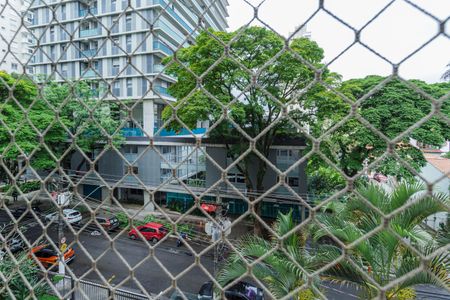 Vista de apartamento à venda com 3 quartos, 98m² em Moema, São Paulo