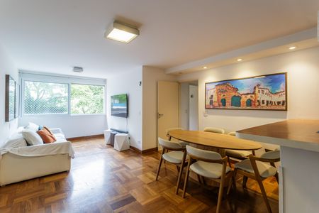Sala de apartamento à venda com 3 quartos, 98m² em Moema, São Paulo