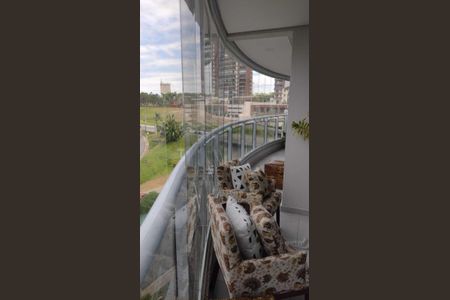 Apartamento à venda com 2 quartos, 70m² em Dezoito do Forte Empresarial/Alphaville., Barueri