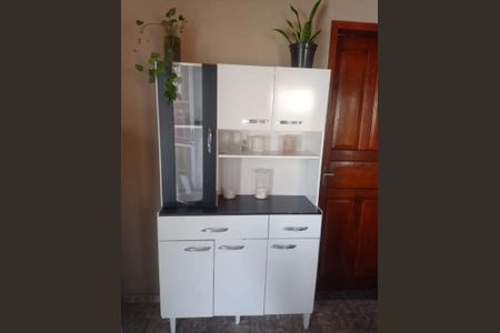 Cozinha de apartamento para alugar com 1 quarto, 50m² em Covanca, São Gonçalo