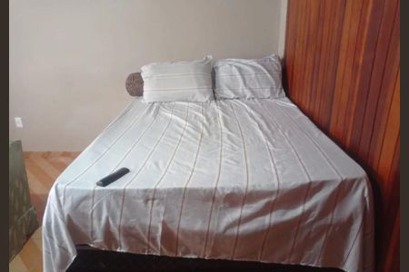 Quarto de apartamento para alugar com 1 quarto, 50m² em Covanca, São Gonçalo