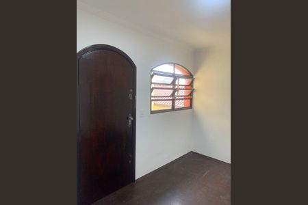 Entrada de apartamento à venda com 2 quartos, 56m² em Rudge Ramos, São Bernardo do Campo