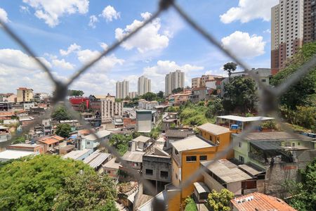 Vista do Quarto 1 de apartamento para alugar com 2 quartos, 48m² em Jardim Maria Rosa, Taboão da Serra
