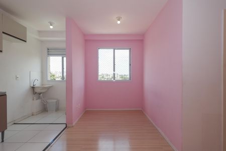Sala de apartamento para alugar com 2 quartos, 48m² em Jardim Maria Rosa, Taboão da Serra