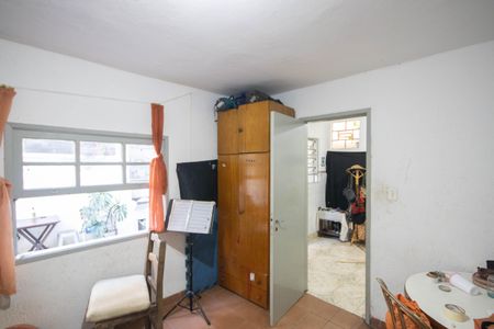 Quarto 1 de casa à venda com 2 quartos, 200m² em Vila Paulistana, São Paulo