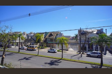 Vista quarto 2 de casa para alugar com 4 quartos, 190m² em Jardim Leopoldina, Porto Alegre